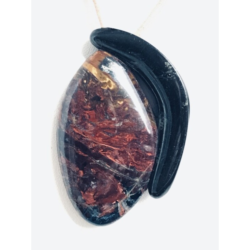 Pendentif  D’art En Pitersite Et Serpen Design by Atelier Art Et Artisanat | ArtMajeur