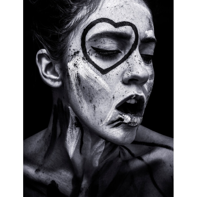 Woman I Photography by Ldia Vives | ArtMajeur