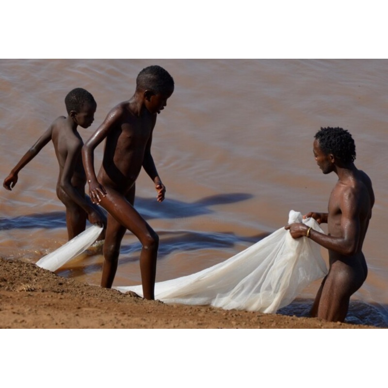 Ethiopie – Pcheurs De La Rivire Omo F Photography by Christian Ebel | ArtMajeur