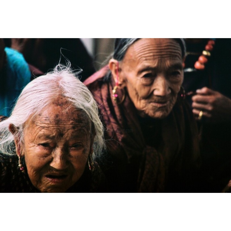 Inde Du Nord – Femmes Boudhistes Himach Photography by Christian Ebel | ArtMajeur