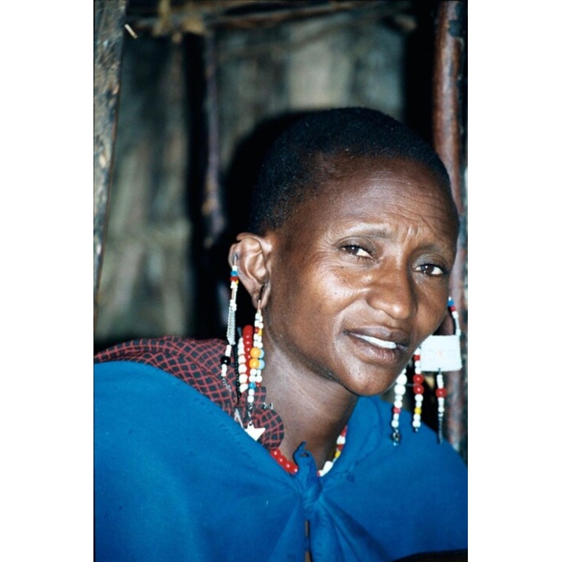 Tanzanie – Femme Masa Photography by Christian Ebel | ArtMajeur