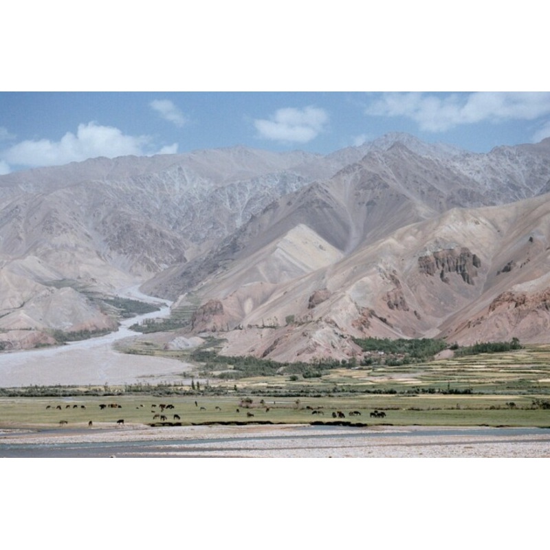 Afghanistan – Corridor Du Wakhan Fronti Photography by Christian Ebel | ArtMajeur