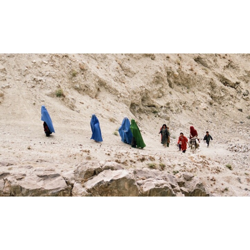 Afghanistan – Femmes Portant La Burqa B Photography by Christian Ebel | ArtMajeur