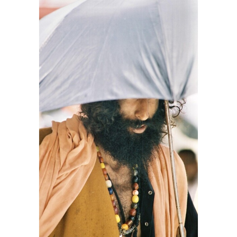 Inde Du Nord – Saddu Haridwar Au Bord  Photography by Christian Ebel | ArtMajeur