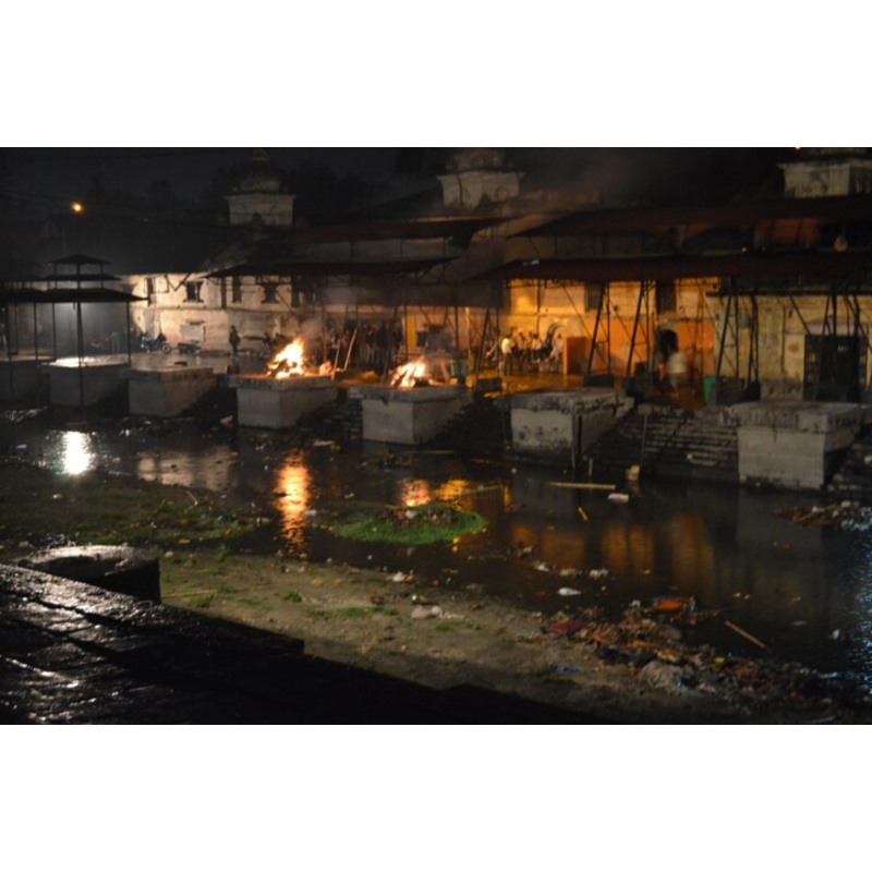 Npal – Temple Hindou Crmation Katman Photography by Christian Ebel | ArtMajeur