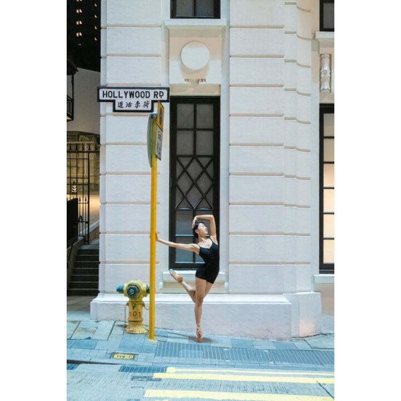 Stillness In Motion #80 – Hong Kong Painting by Cody Choi | ArtMajeur